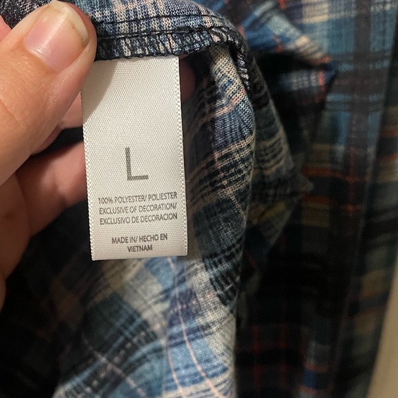 Urban Girl Appliqué Embellished Button Down Plaid Flannel Shirt Women’s Large - Picture 6 of 11